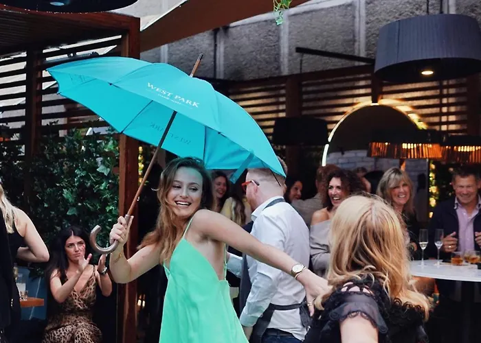 西园酒店 4* 哈罗盖特