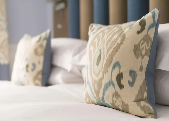 西园酒店 哈罗盖特