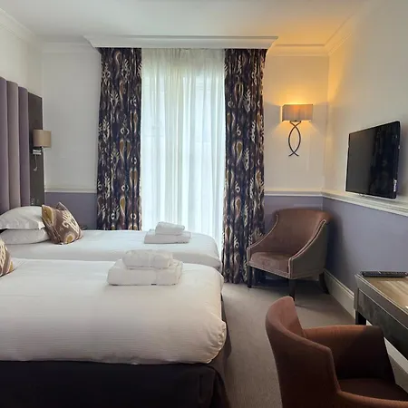 The West Park 4*